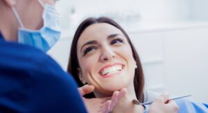 Comment choisir la bonne clinique pour votre traitement dentaire?
